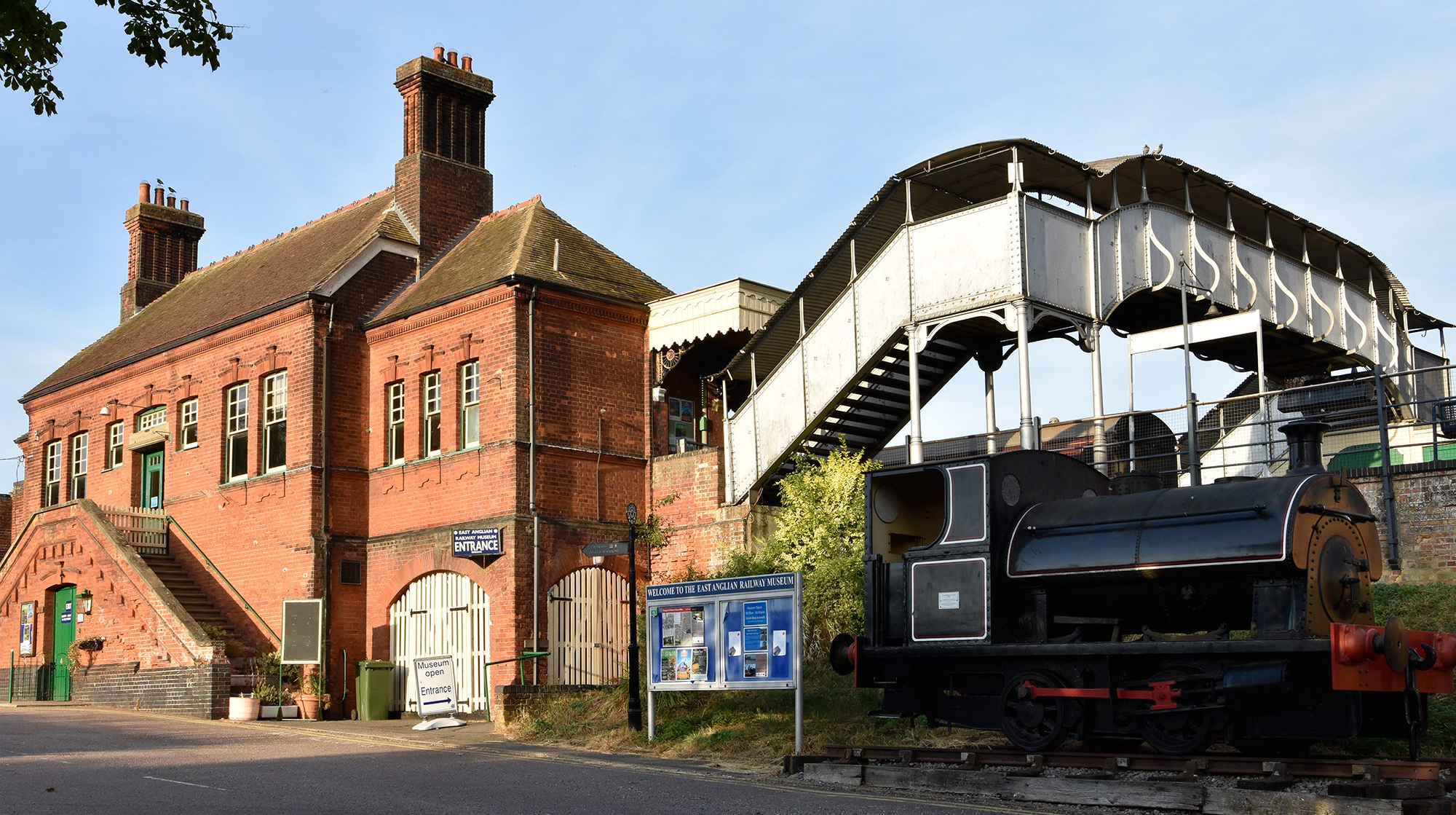 chapel railway station